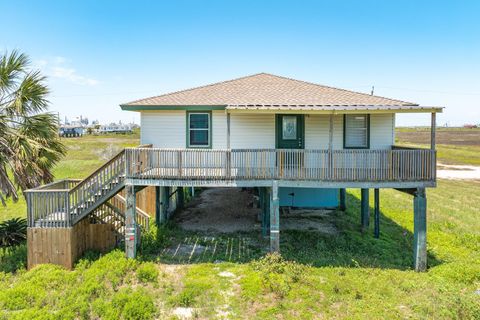 Photo of 910 Monument Drive, Surfside Beach, TX 77541 (MLS # 59486715)