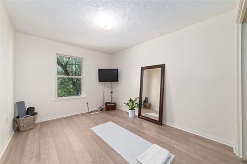 Tiny photo for 2 Noontide Circle, The Woodlands, TX 77380 (MLS # 63247005)