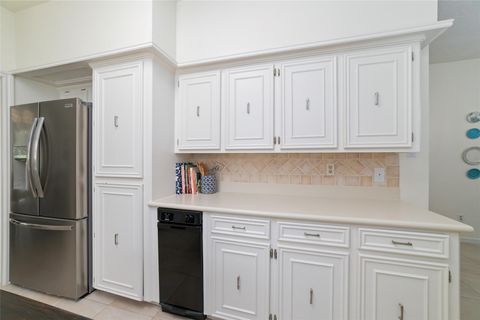 Tiny photo for 2 Noontide Circle, The Woodlands, TX 77380 (MLS # 63247005)