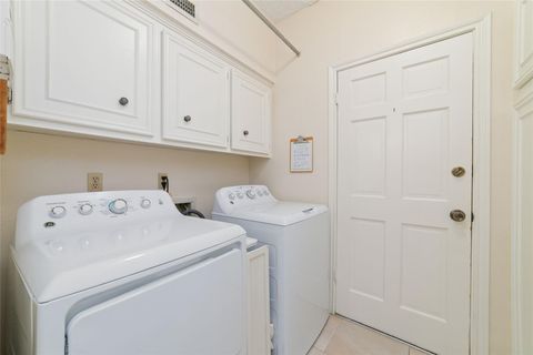 Tiny photo for 2 Noontide Circle, The Woodlands, TX 77380 (MLS # 63247005)