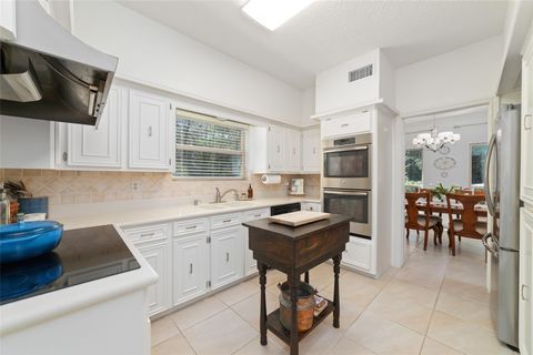 Tiny photo for 2 Noontide Circle, The Woodlands, TX 77380 (MLS # 63247005)
