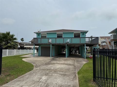 Photo of 1222 Oahu Drive, Galveston, TX 77554 (MLS # 75257830)