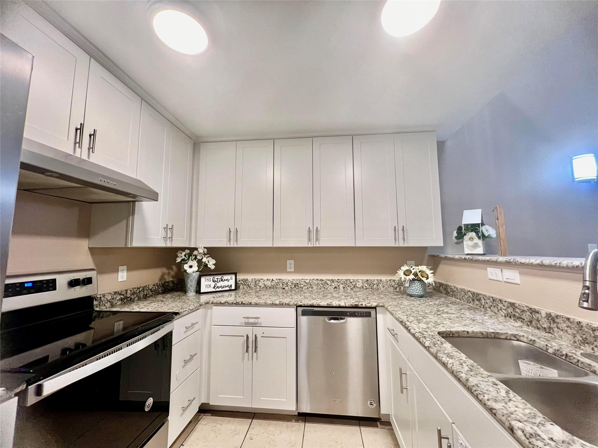 2611 Grants Lake Boulevard 243