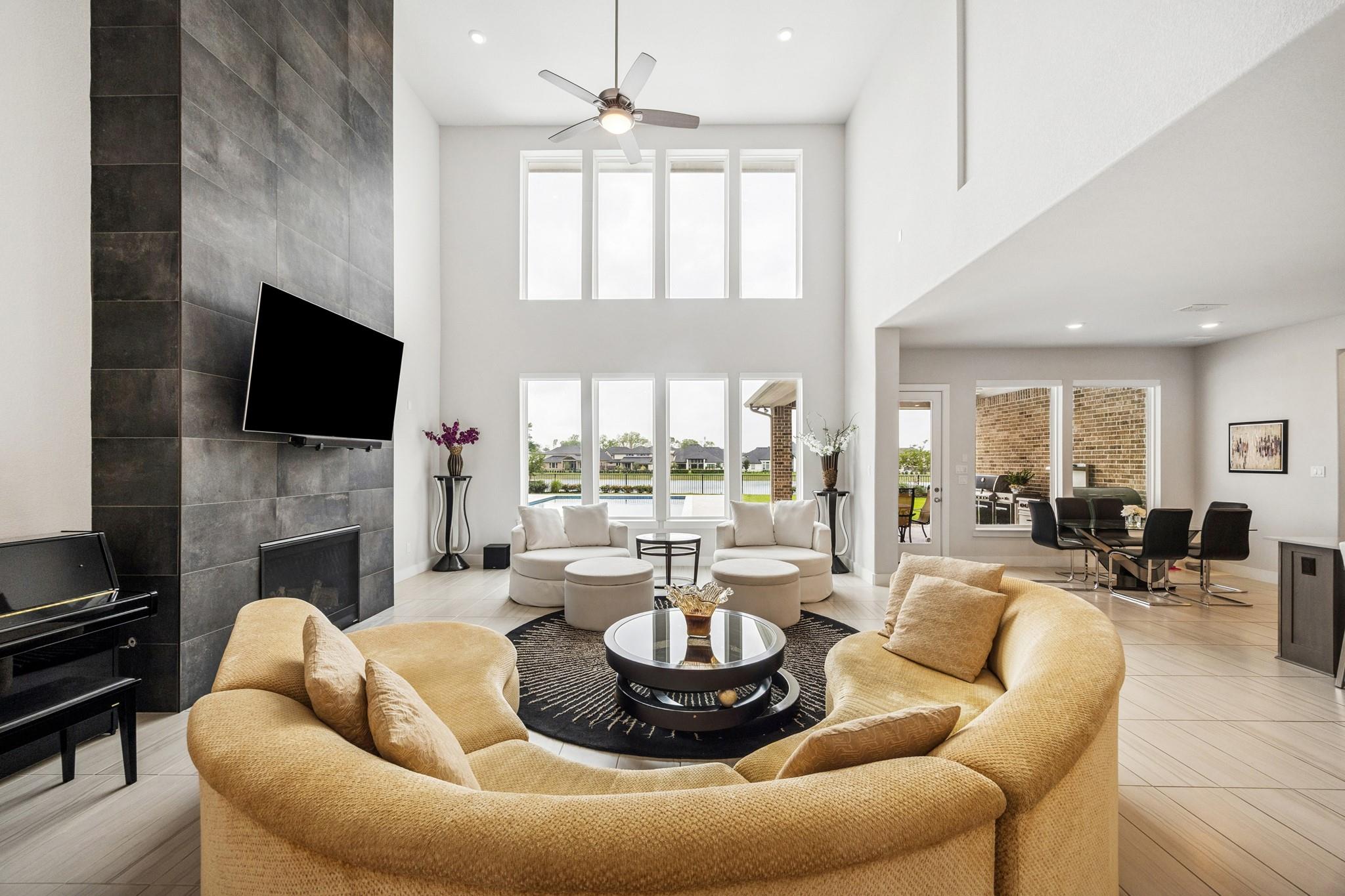 10607 Crystal Spring Drive