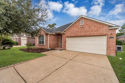 Photo of 951 Fife Drive, Conroe, TX 77301 (MLS # 94227752)