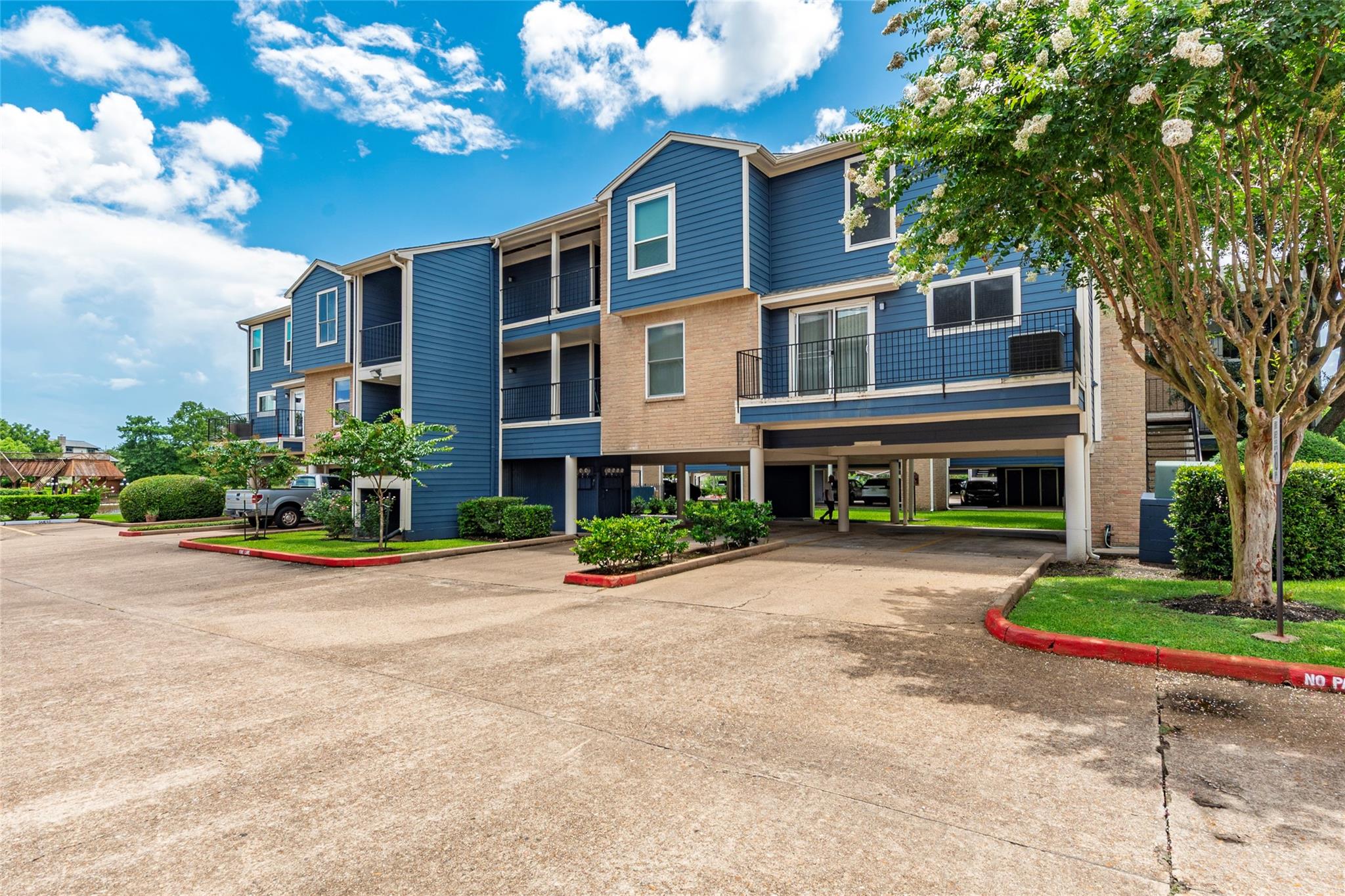 18515 Egret Bay Boulevard 1301