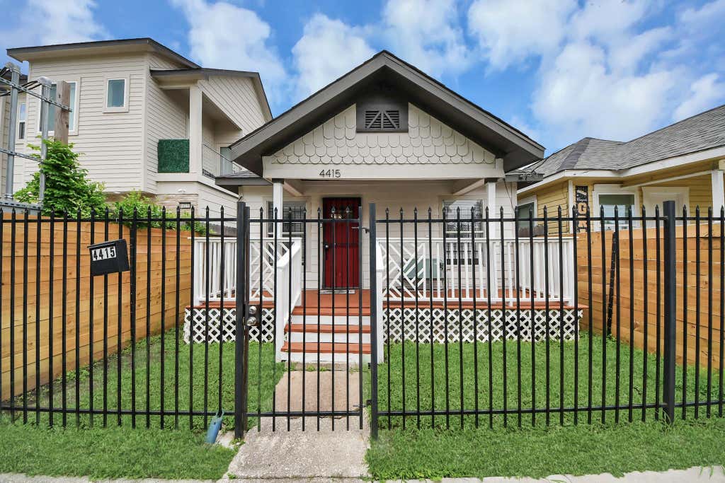 Photo of 4415 Hershe Street, Houston, TX 77020 (MLS # 10779842)