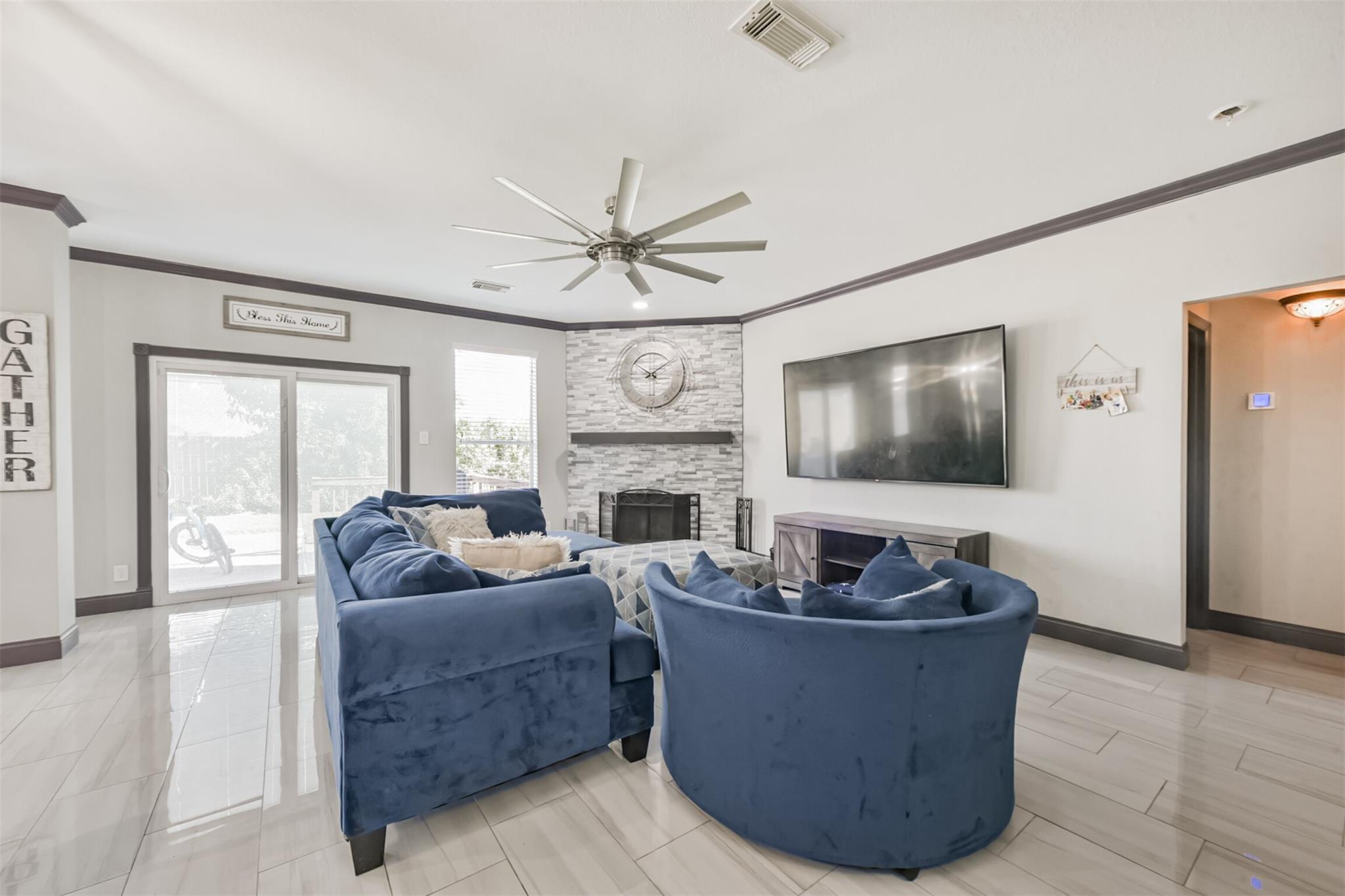 1818 Buckingham Drive