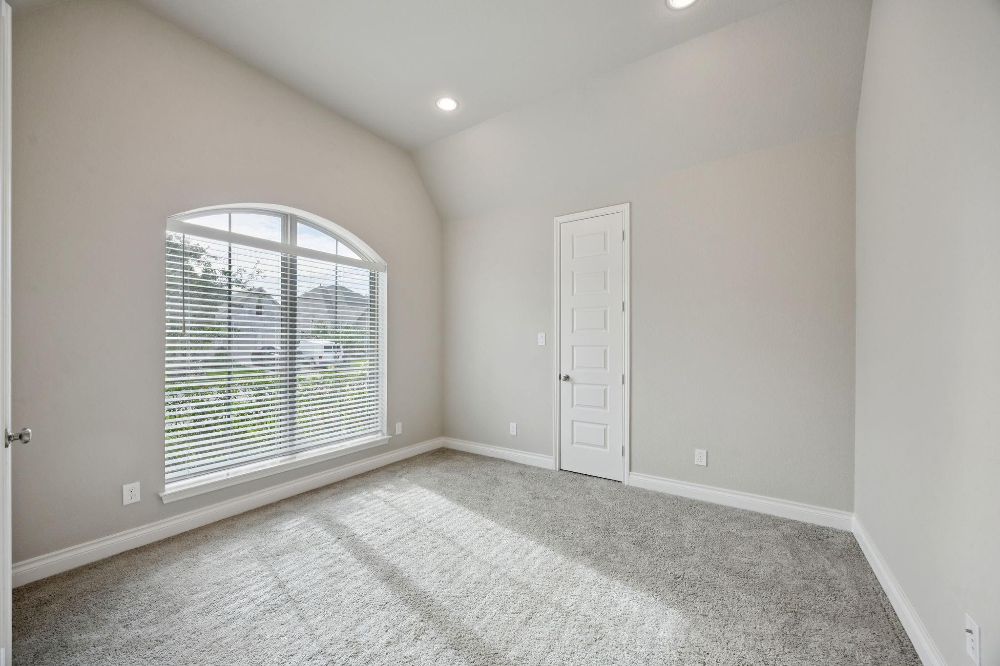 12502 Kinmundy Lane