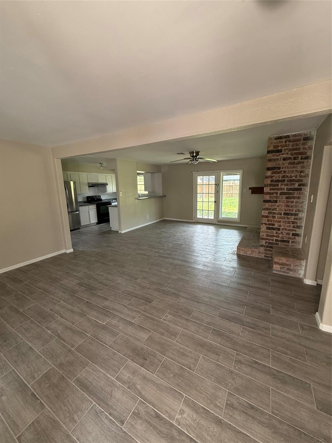 626 Shore Acres Boulevard