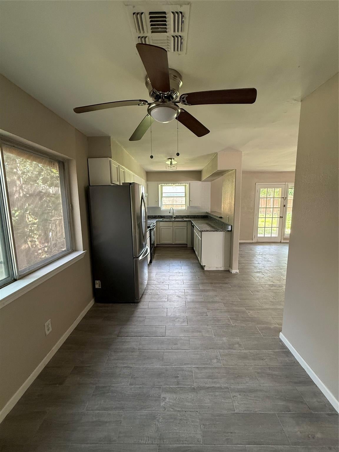 626 Shore Acres Boulevard