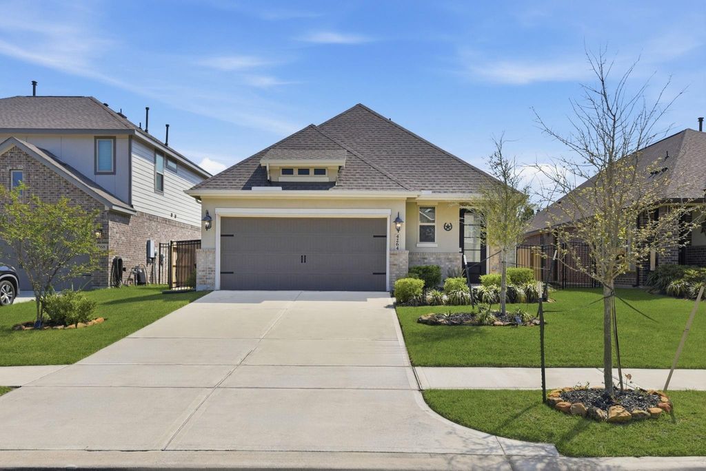 Photo of 4264 Waterlily Spring Way, Porter, TX 77365 (MLS # 97299519)