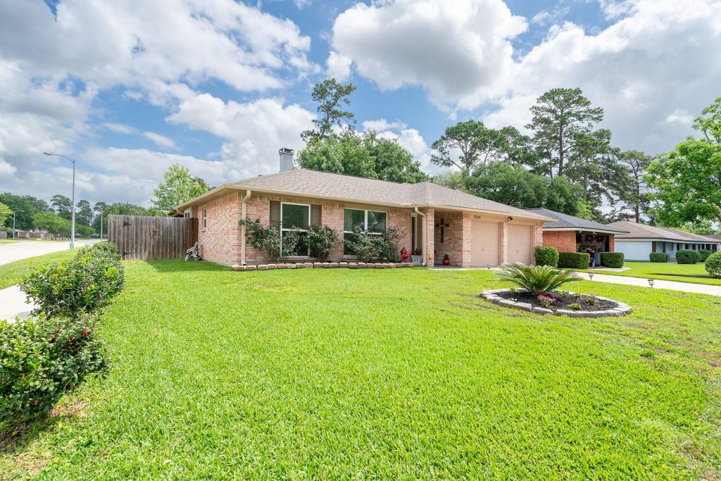 Photo of 3546 Acorn Springs Lane, Spring, TX 77389 (MLS # 70750597)