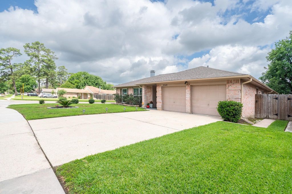 Photo of 3546 Acorn Springs Lane, Spring, TX 77389 (MLS # 70750597)