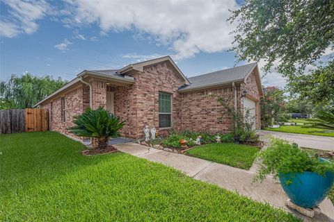Photo of 8219 Silent Deep Drive, Rosenberg, TX 77469 (MLS # 76980813) Photo of 8219 Silent Deep Drive, Rosenberg, TX 77469 (MLS # 76980813)