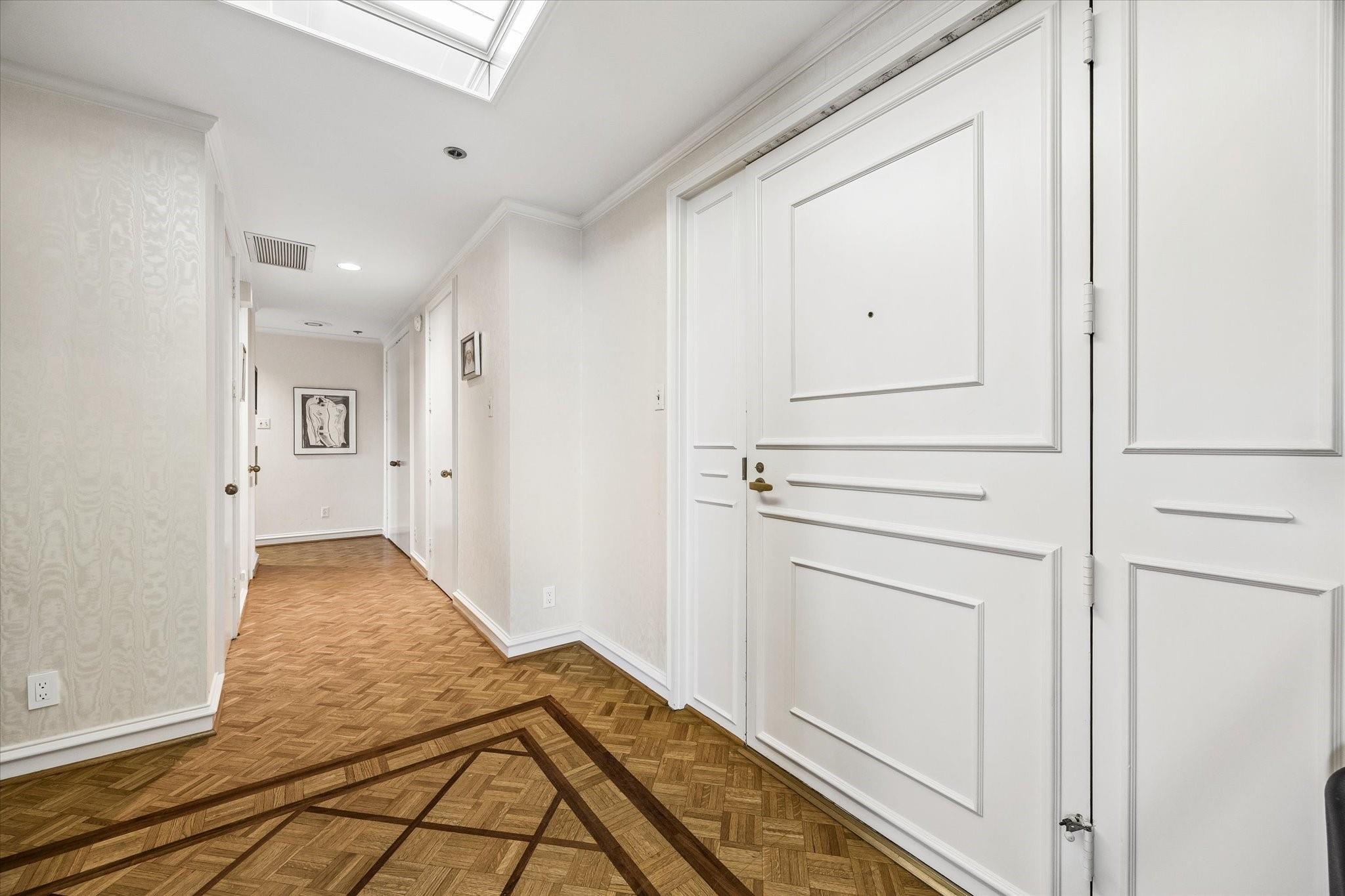 5555 Del Monte Drive 1305