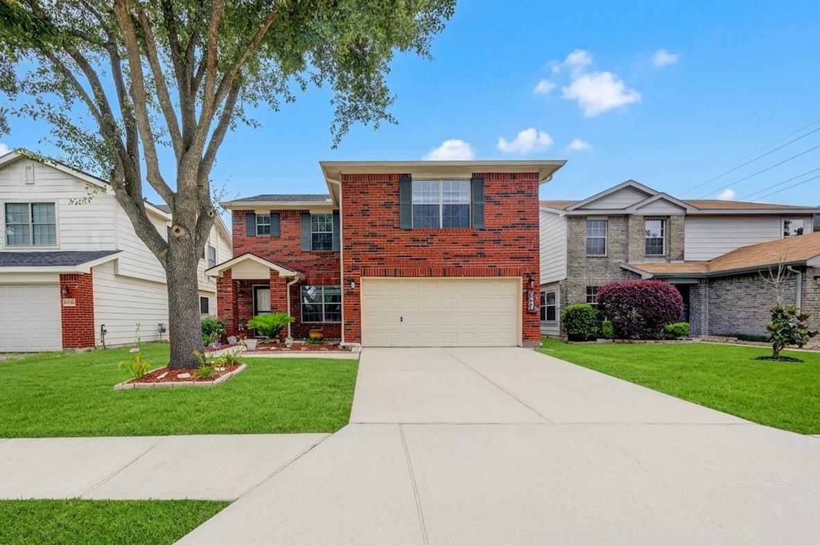 8022 Suffield Glen Lane