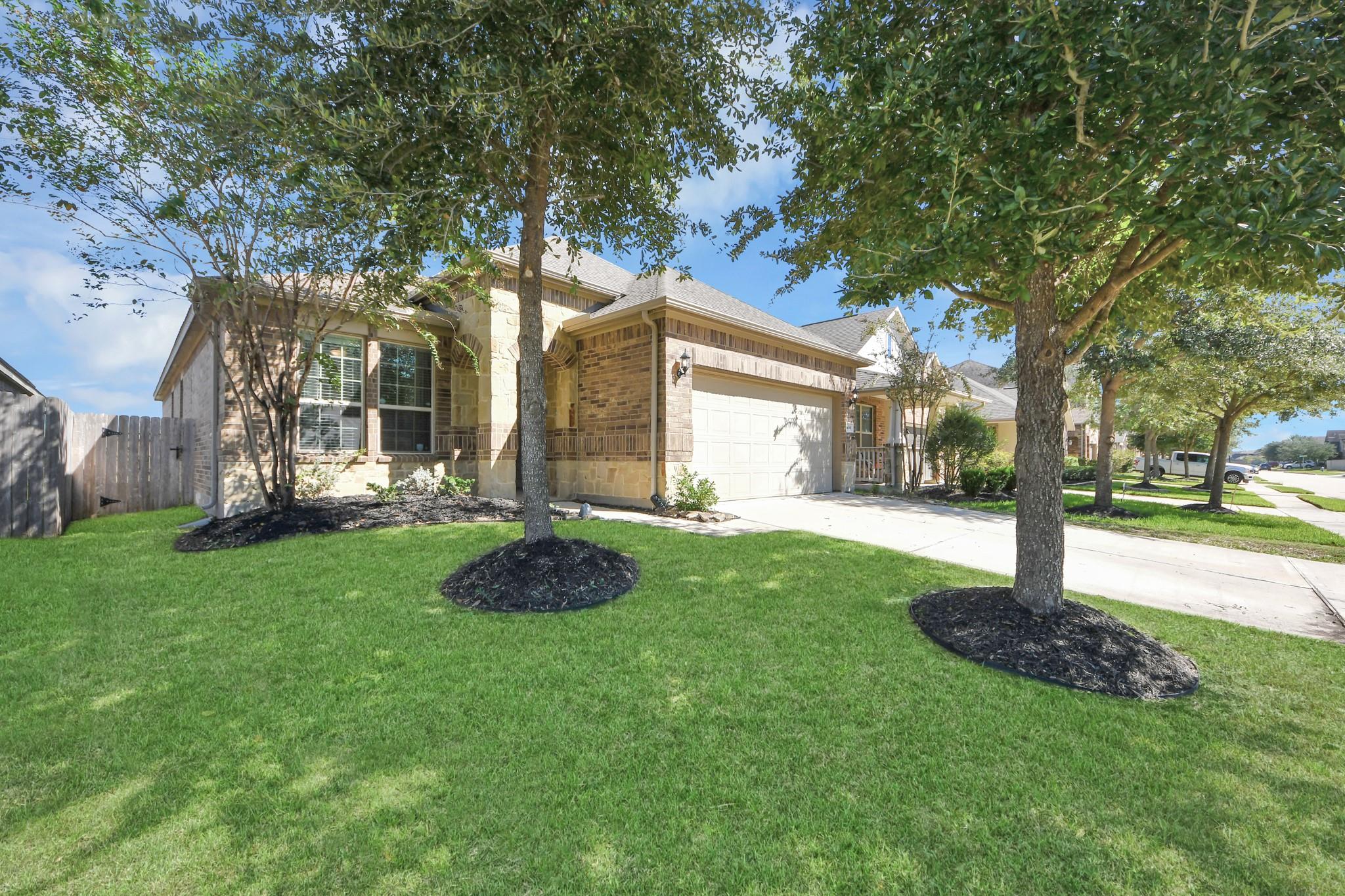 24546 Royal Pike Drive