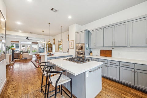Tiny photo for 4322 Blossom Street, Houston, TX 77007 (MLS # 5392145)
