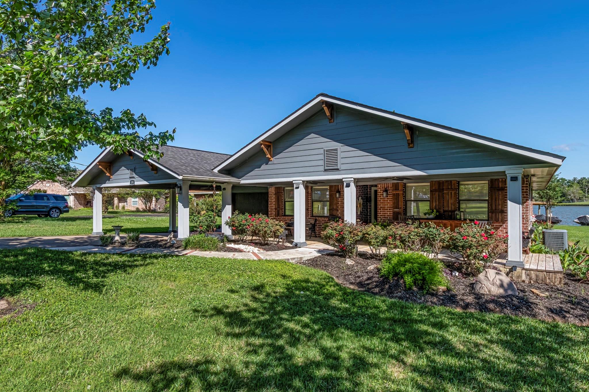 101 Buffalo Court