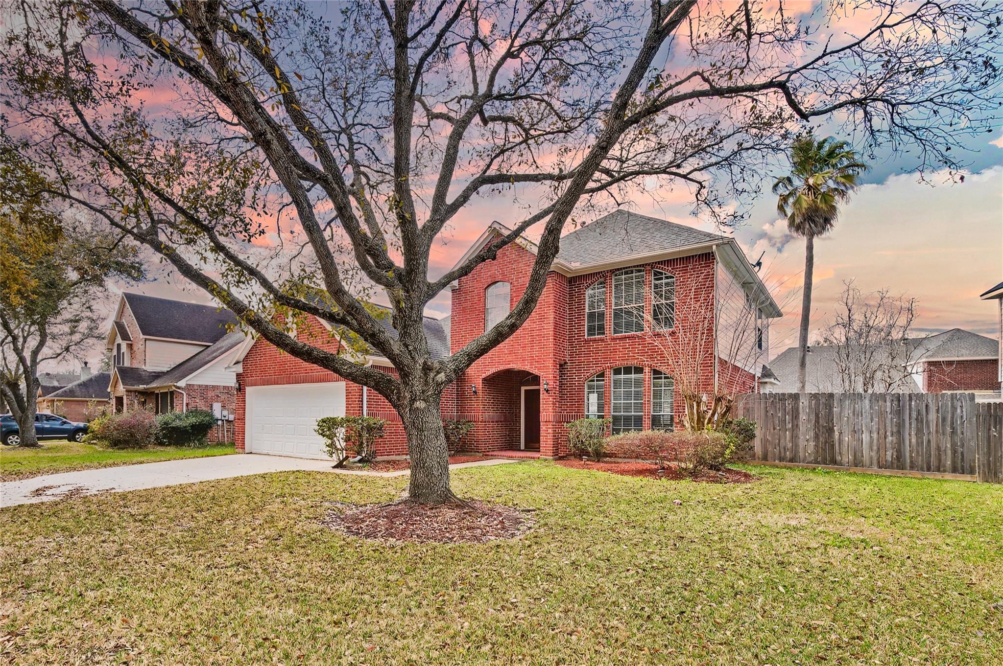 1202 Woodley Bend