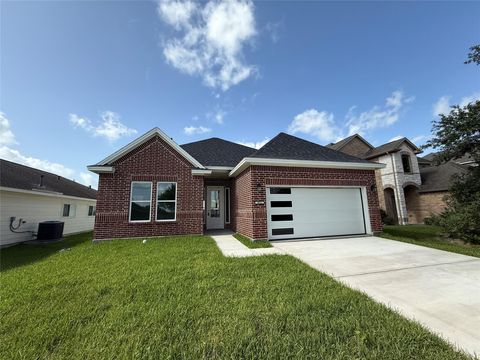 3810 St Simon Manor Drive Houston TX 77047
