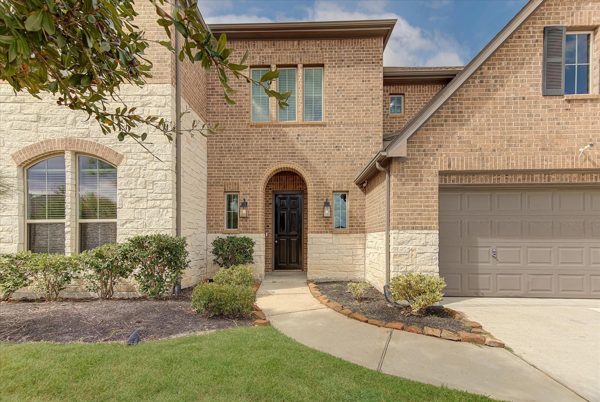 15411 Hopkins Cedar Drive