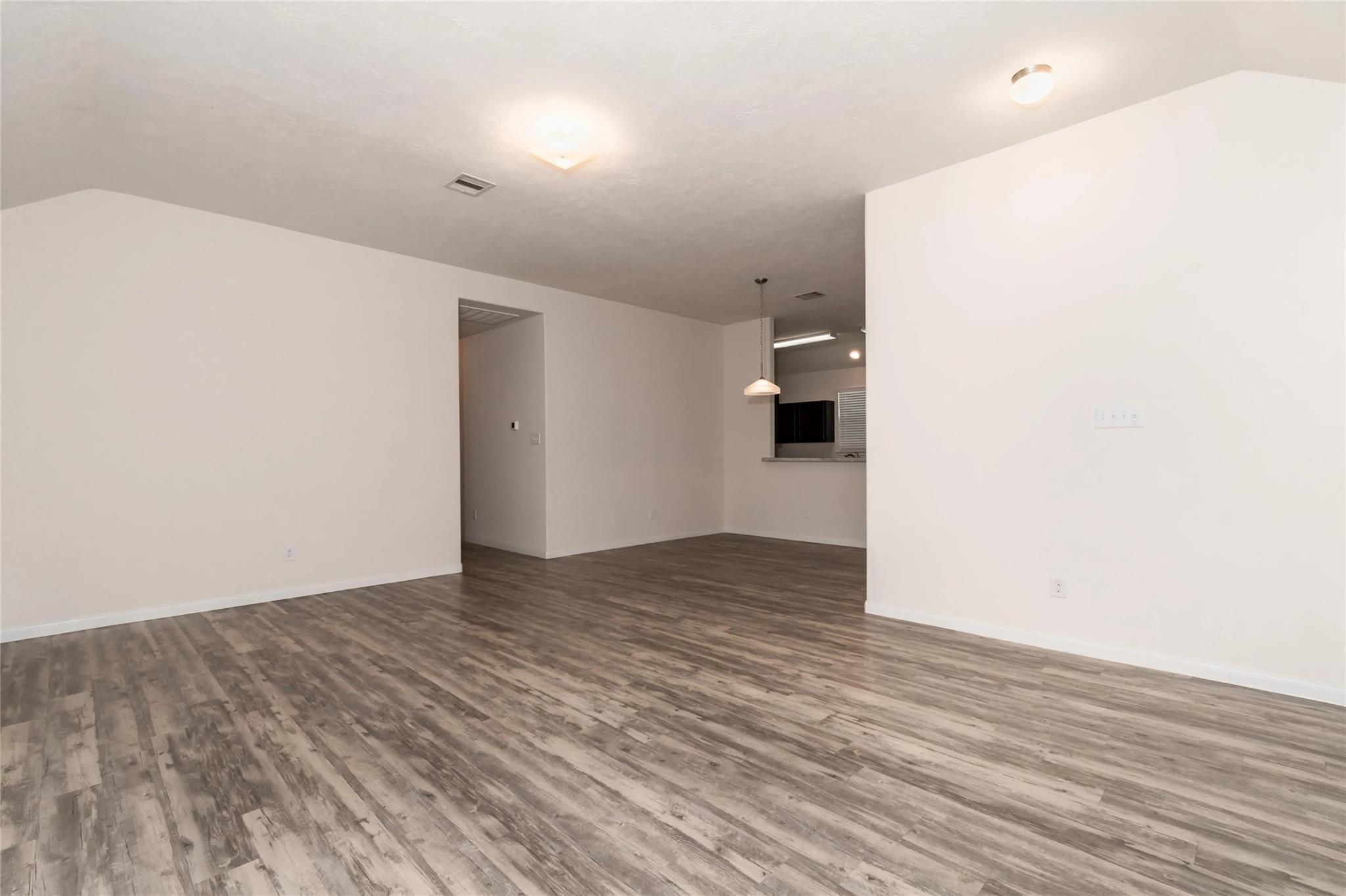 699 Fallow Lane