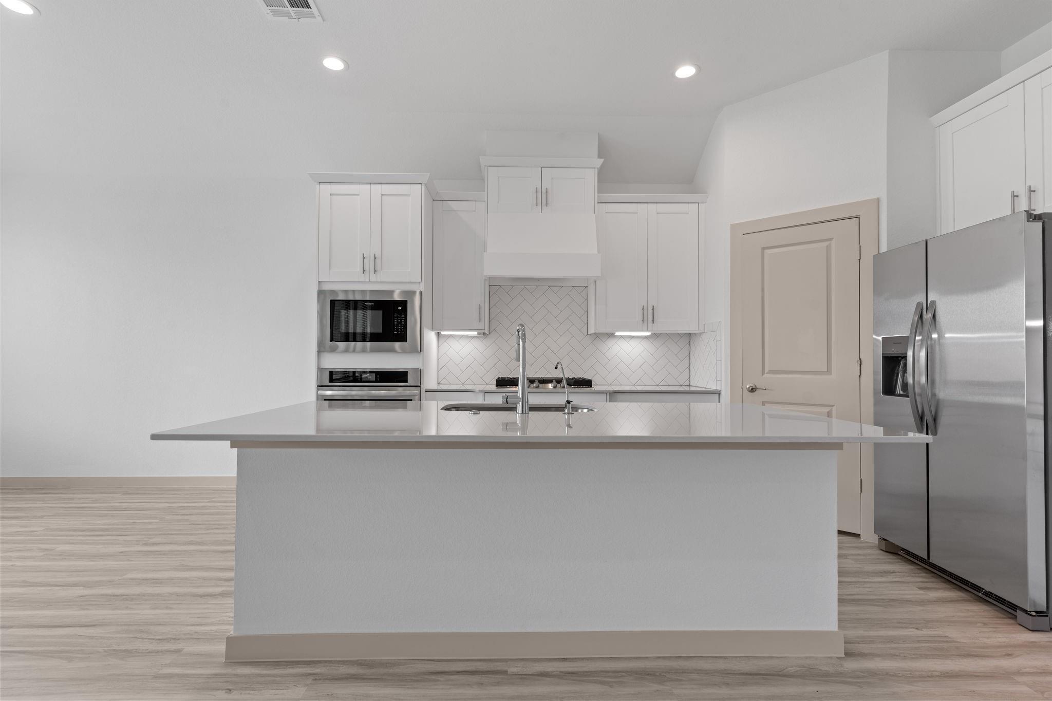 3304 Woodrose Orchard