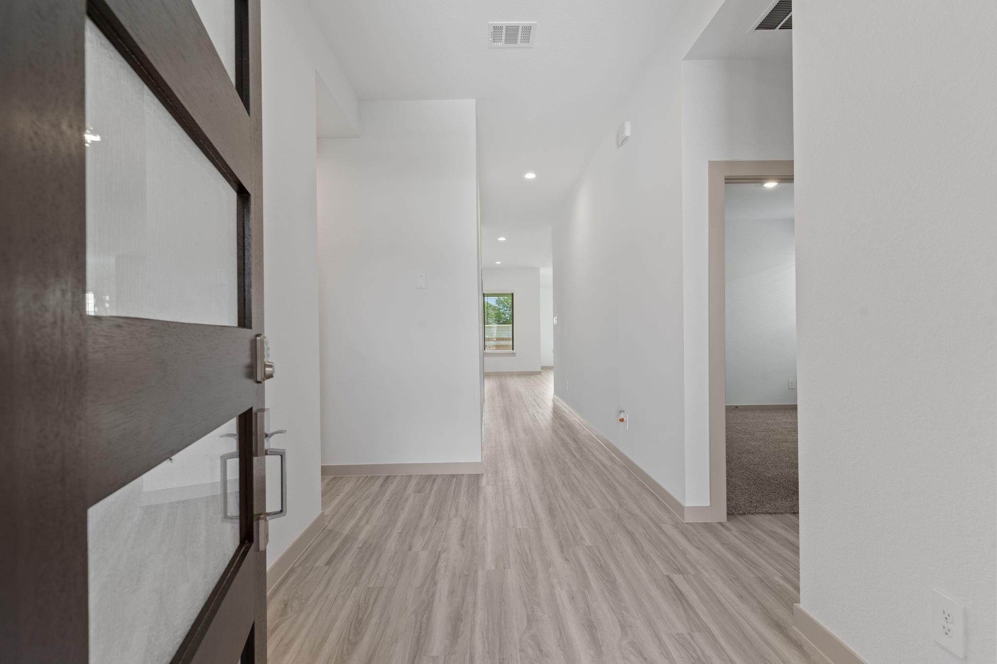 3304 Woodrose Orchard