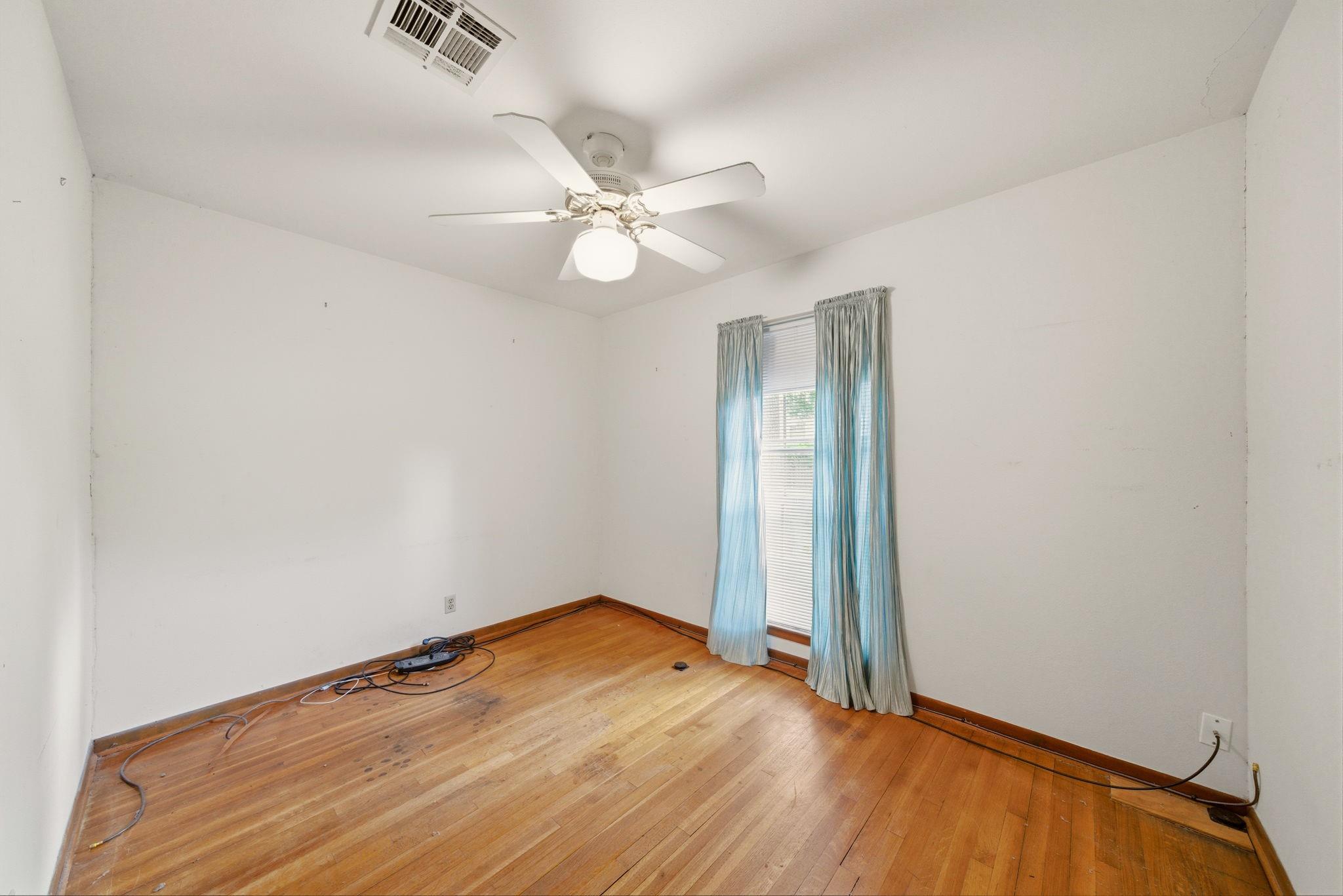 1501 Early Lane