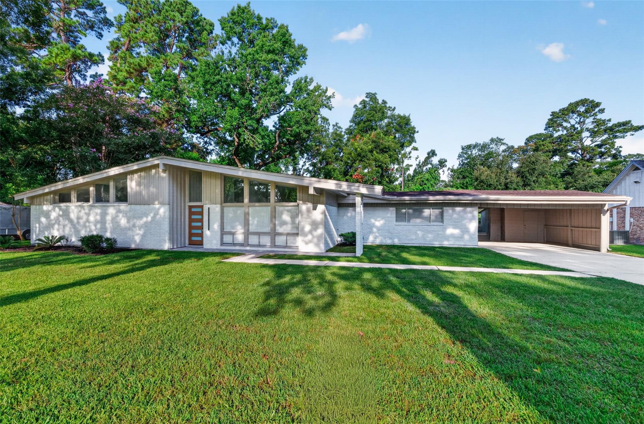 11619 Possum Hollow Lane