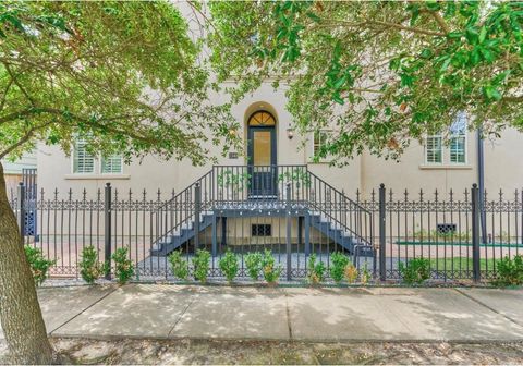 Photo of 1340 W 25th Street, Houston, TX 77008 (MLS # 41418709)