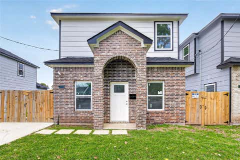 Photo of 9007 Hilda Street, Houston, TX 77033 (MLS # 70894068)