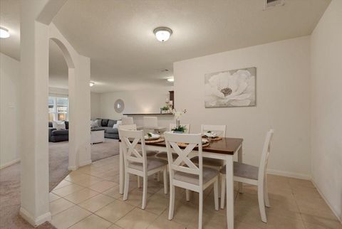 Photo of 12035 Fairquarter Lane, Pinehurst, TX 77362 (MLS # 4610325)