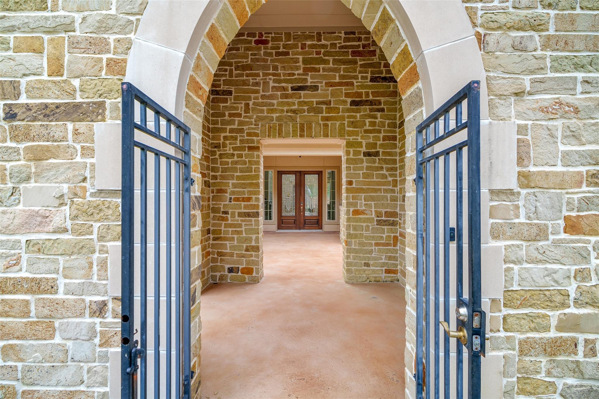 16406 Baston Creek Drive