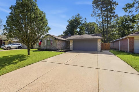 Photo of 17706 Typhoon Way, Crosby, TX 77532 (MLS # 71261516)