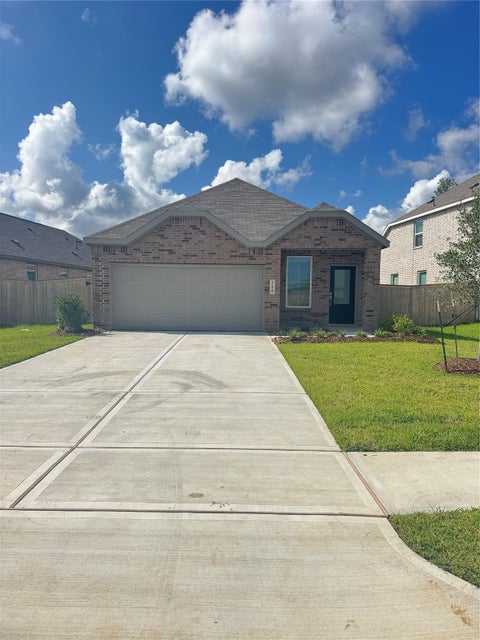 Homes For Sale - 710 Rosa Bianca Way<br/> Huffman, TX 77336