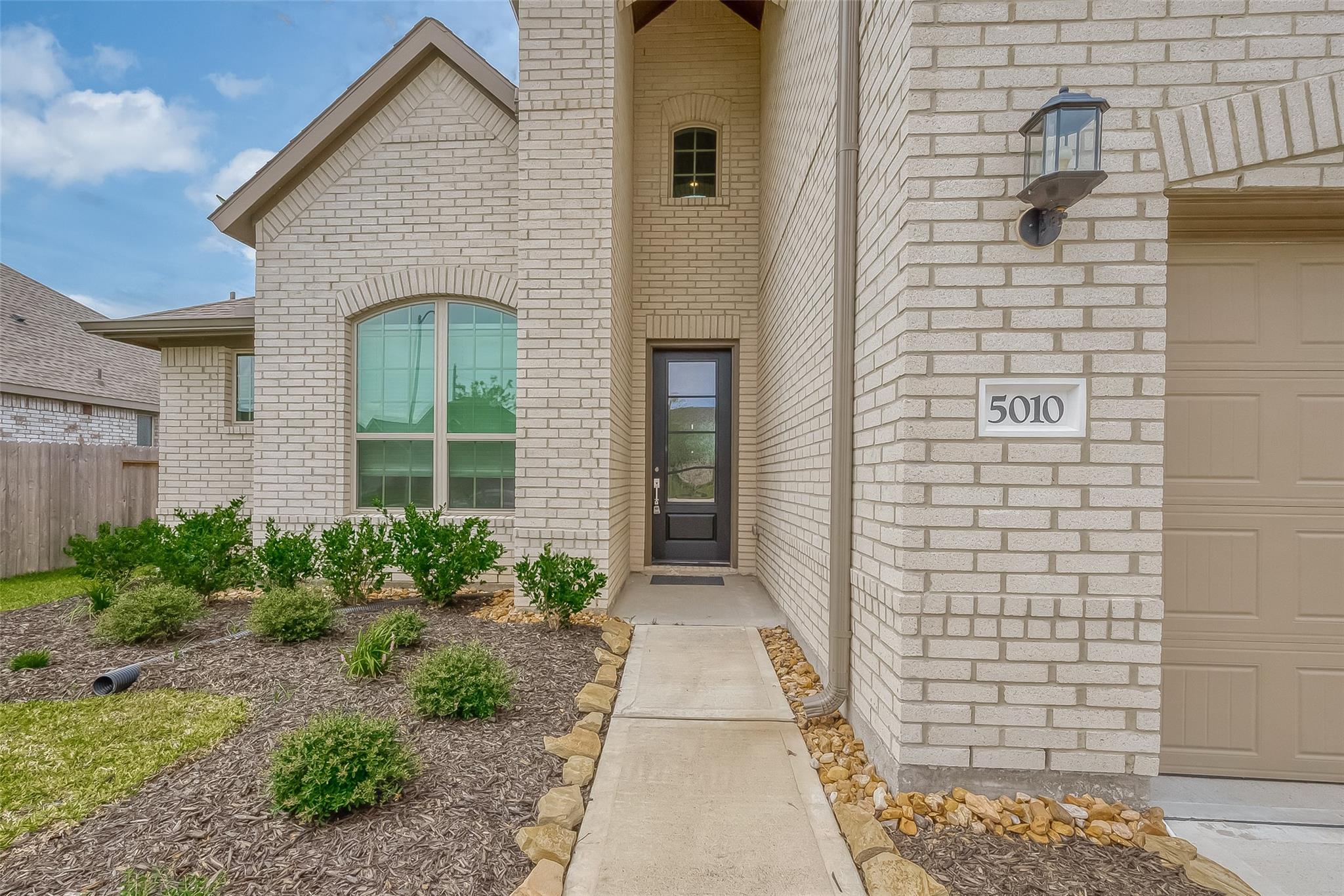 5010 Slate Port Court