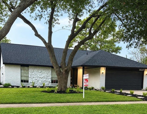 Photo of 7407 Frostview Lane, Missouri City, TX 77489 (MLS # 60609219)