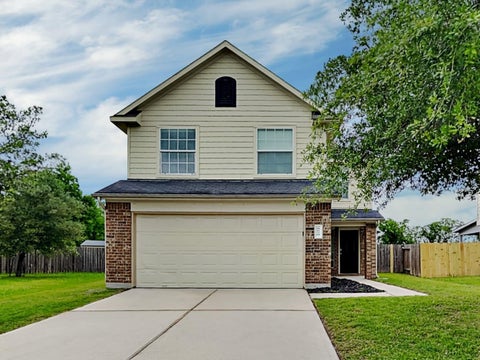 Photo of 8670 Chaletford Drive, Houston, TX 77044 (MLS # 67850893)