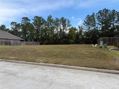 Vacant Land For Sale - 15706 Gibson Grass Court<br/> Harris County, Spring, TX 77379