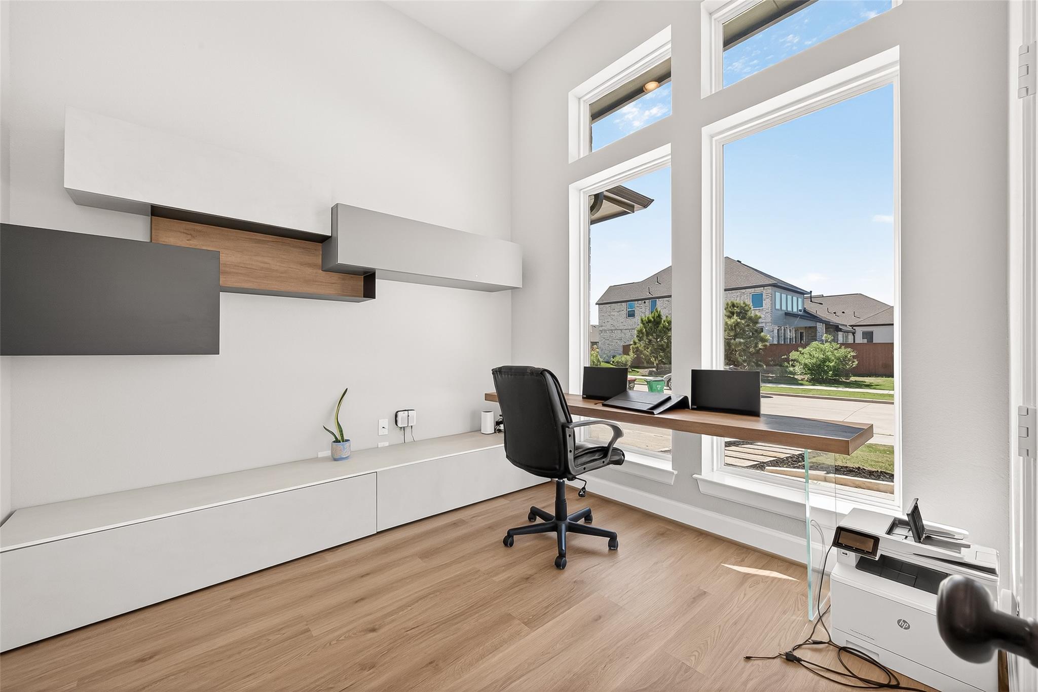 24938 Groundsel Cottage Lane