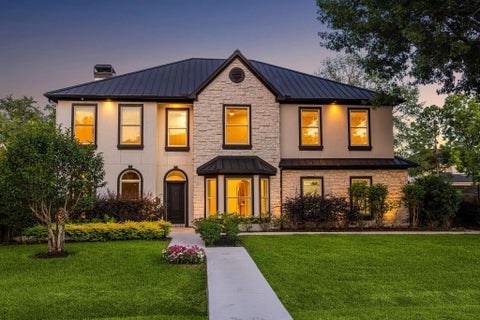 Photo of 8745 Tollis Street, Houston, TX 77055 (MLS # 3289952)