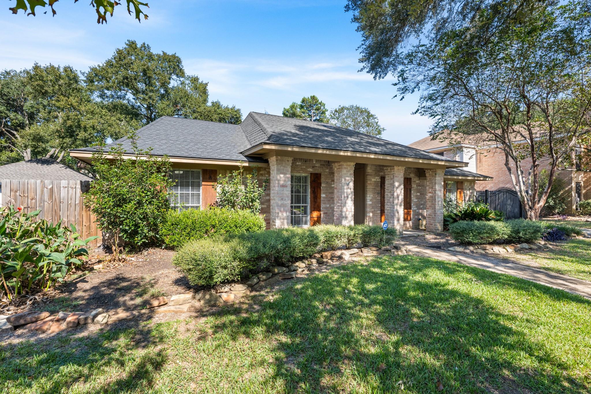 514 Pine Walk Trail