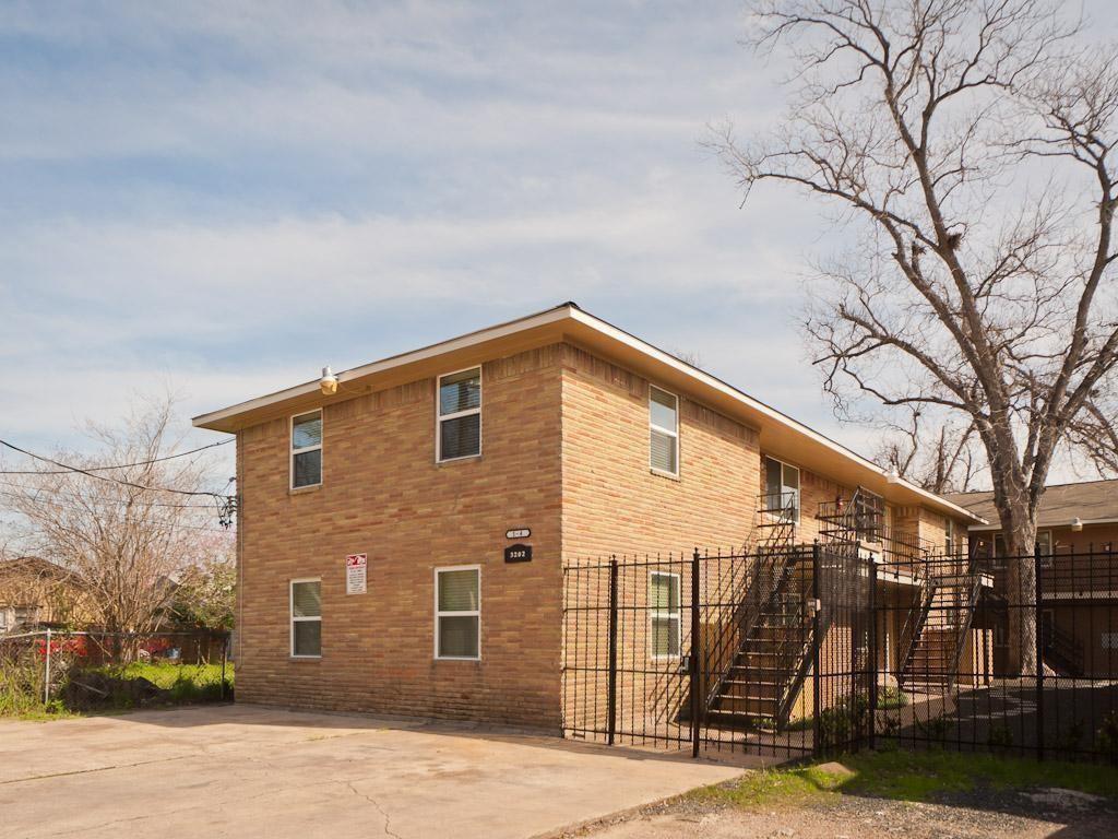 3202 Yale Street 3