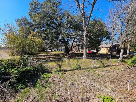Photo of 5120 Shreveport Boulevard, Houston, TX 77028 (MLS # 10630834)