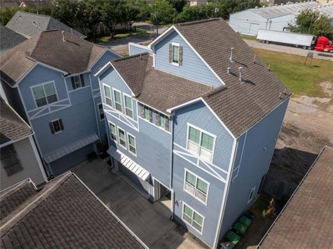 Photo of 3009 Bell Street #B, Houston, TX 77003 (MLS # 14724107)