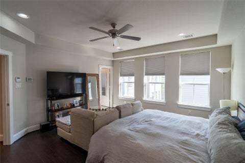 Tiny photo for 3009 Bell Street #B, Houston, TX 77003 (MLS # 14724107)