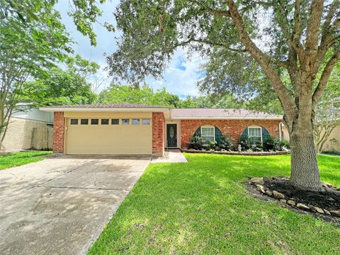 Photo of 6210 Creekside Lane, League City, TX 77573 (MLS # 93761122)